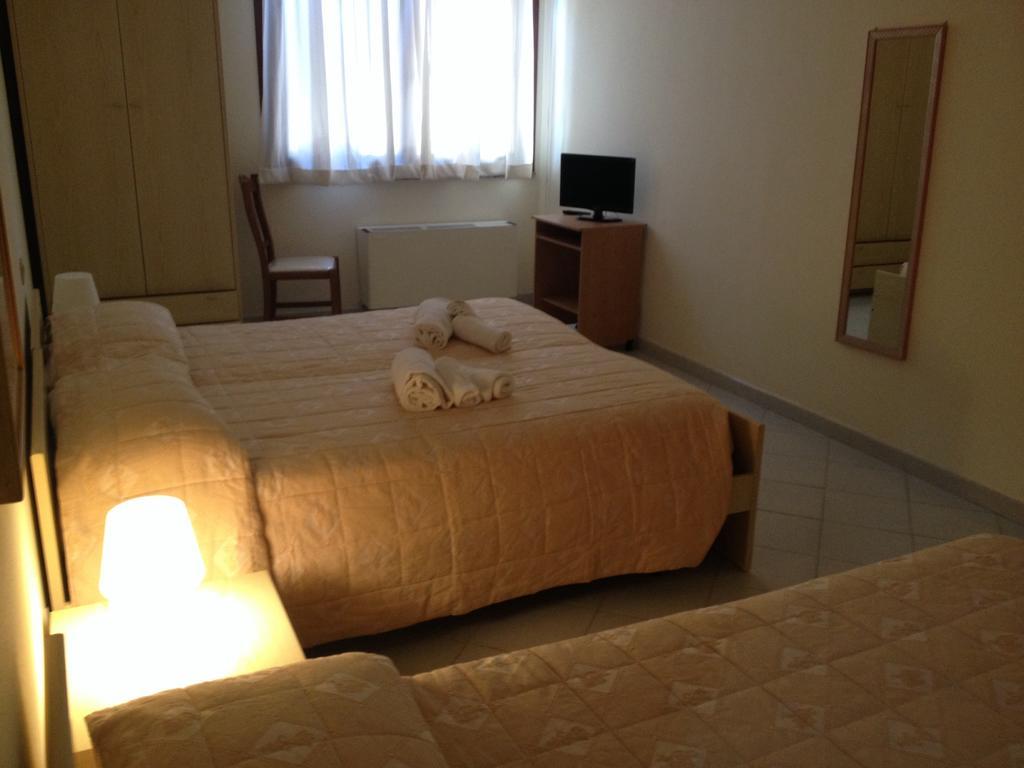 Hotel La Pineta Arborea Kültér fotó